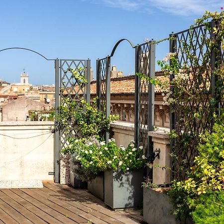 Penthouse Rome Capitol Apartment Bagian luar foto