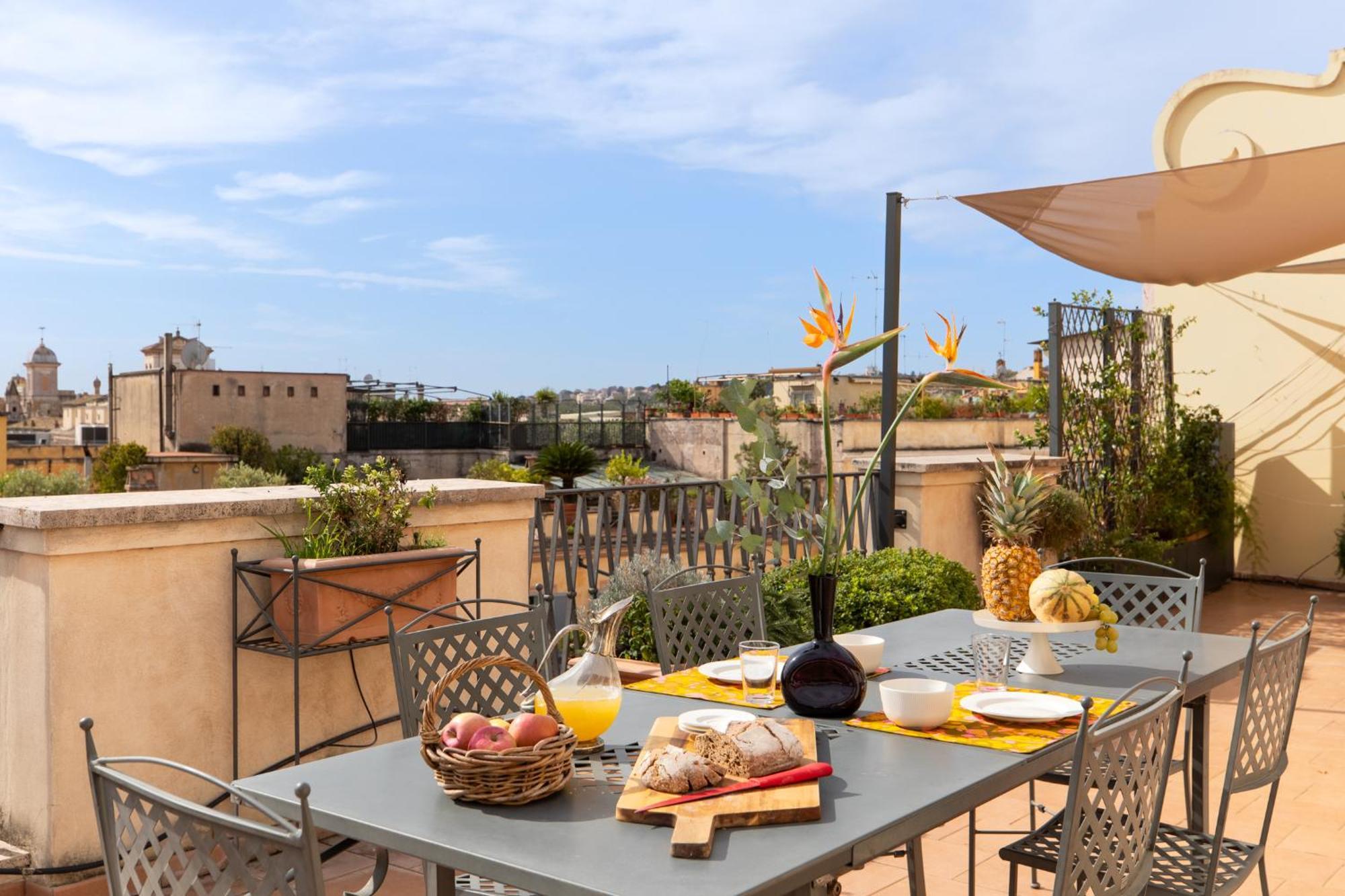 Penthouse Rome Capitol Apartment Bagian luar foto