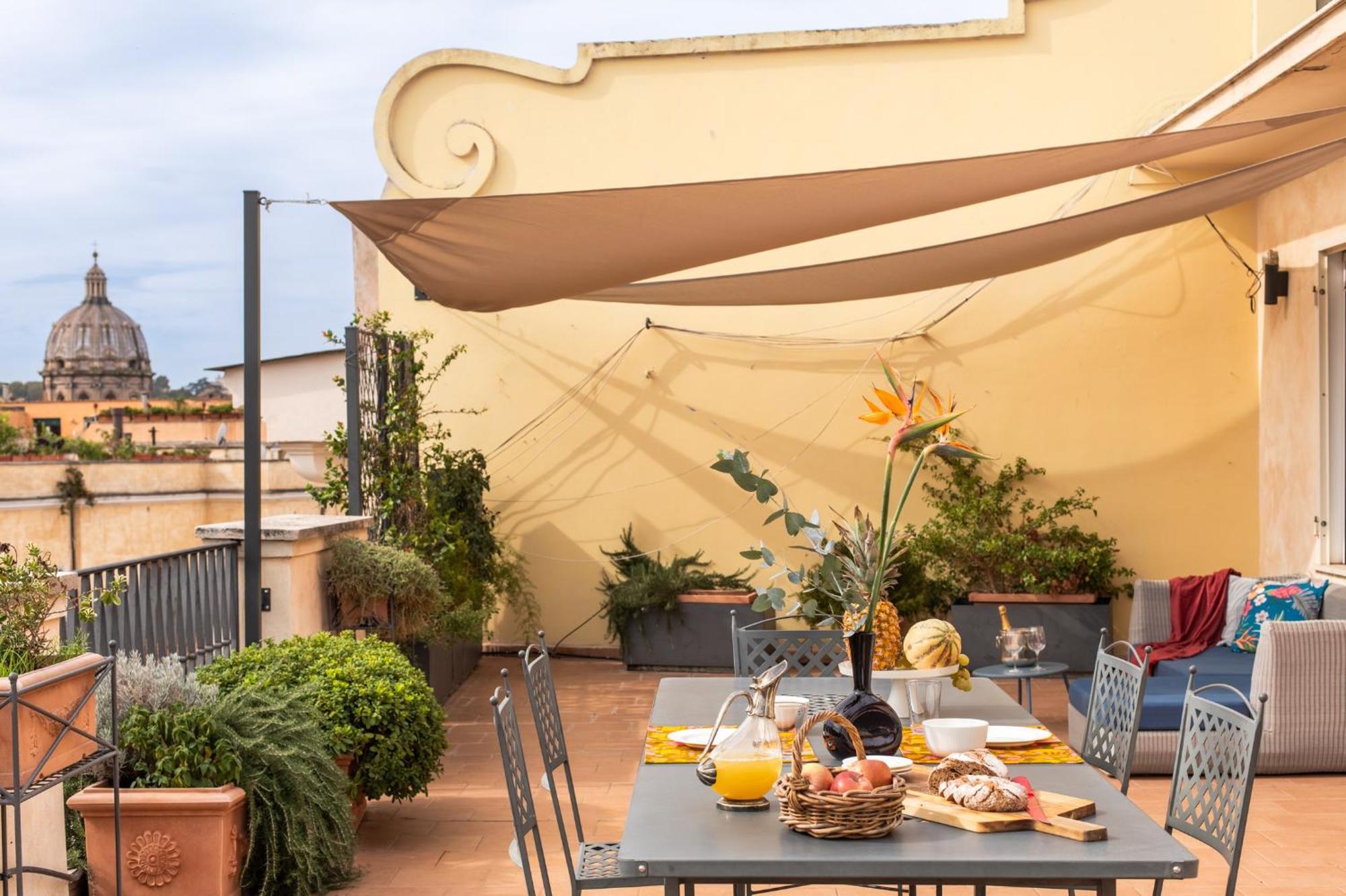 Penthouse Rome Capitol Apartment Bagian luar foto