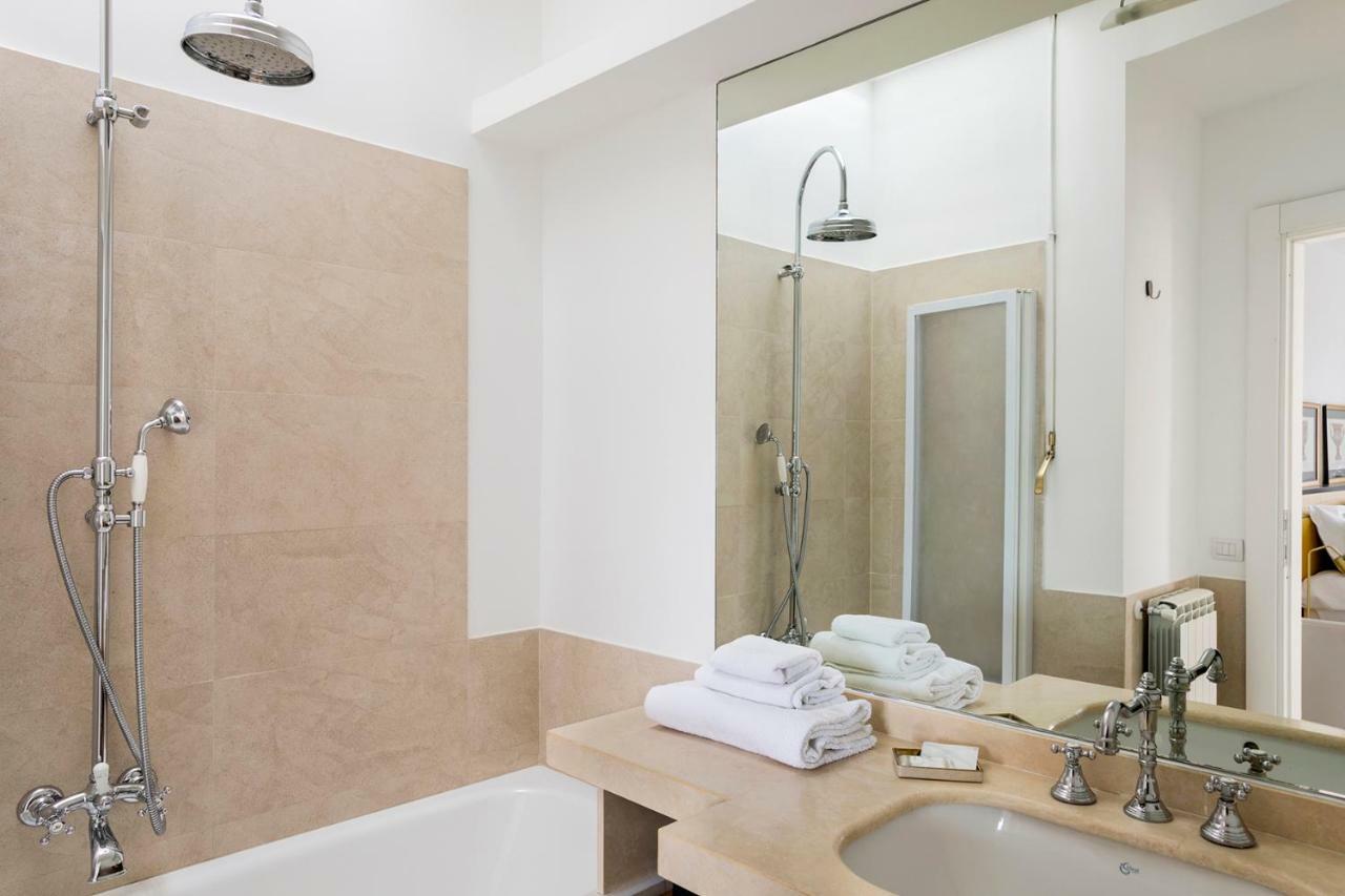 Penthouse Rome Capitol Apartment Bagian luar foto