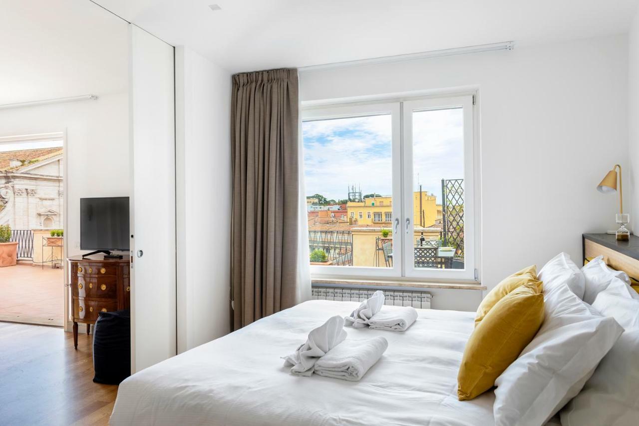 Penthouse Rome Capitol Apartment Bagian luar foto