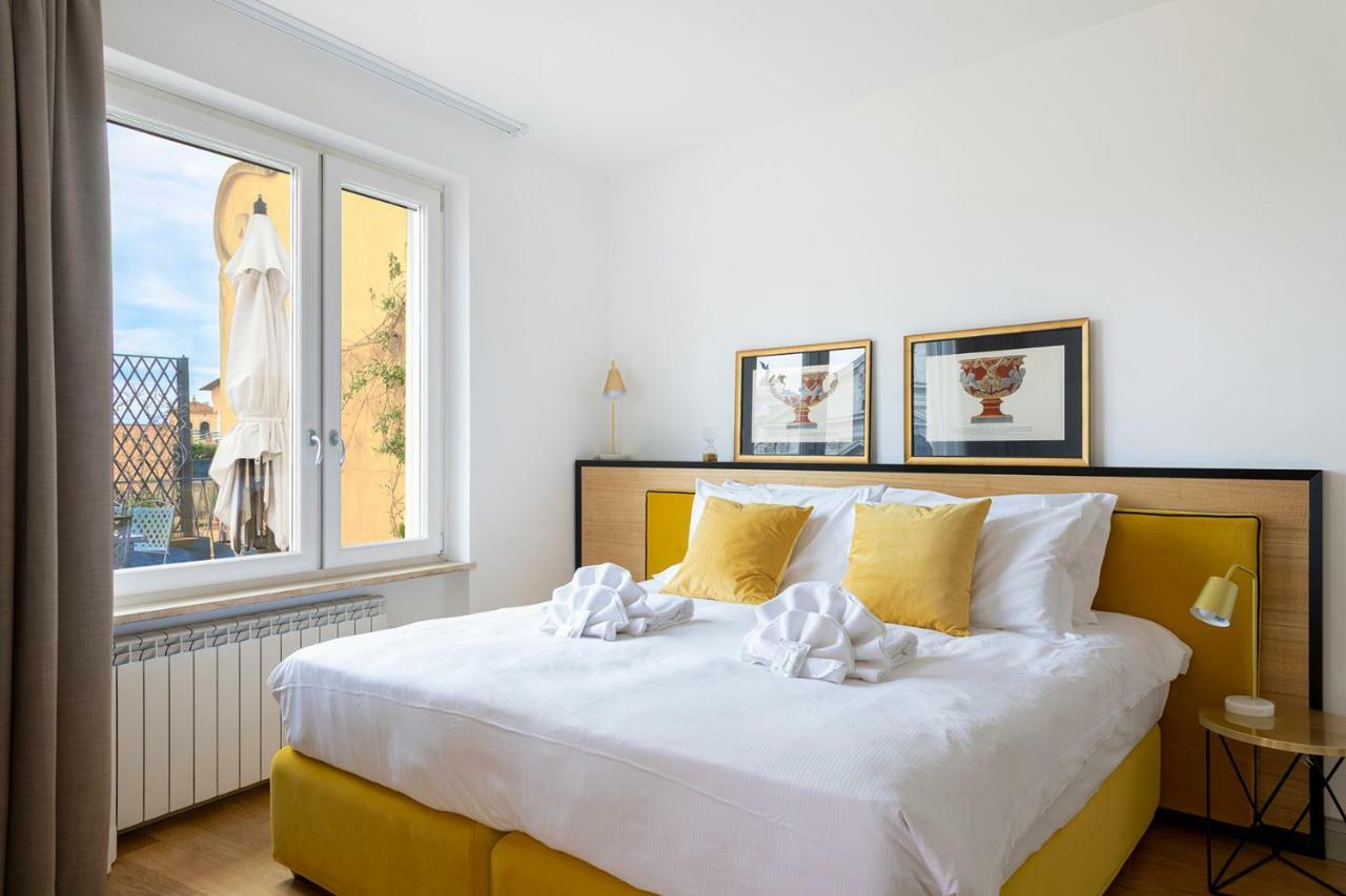 Penthouse Rome Capitol Apartment Bagian luar foto